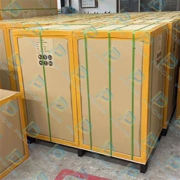Персонализираните 6500 бр. на клиента чакат доставка по море в морското прист...